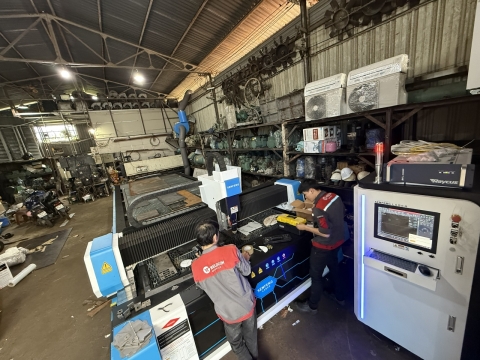 Cắt CNC Lazer 6KW 6m x 2m 30MM 